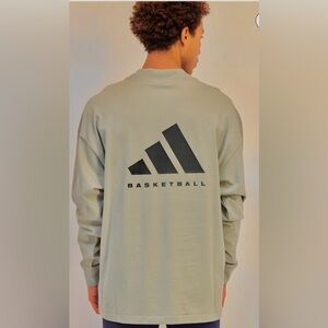 NWT Men’s Adidas Basketball Long Sleeve Back Logo T-Shirt in Sesame, 1M and  2XL